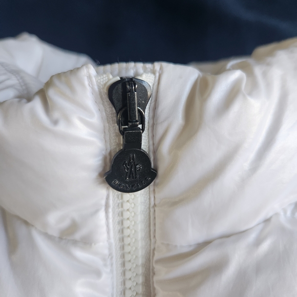 Moncler Kids Ivory Vest - Picture 8 of 16